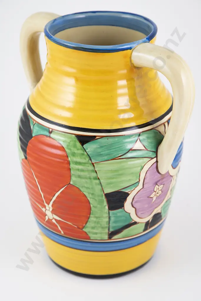Clarice Cliff Bizarre Fantasque Red Gardenia Pattern Vase Image 1++