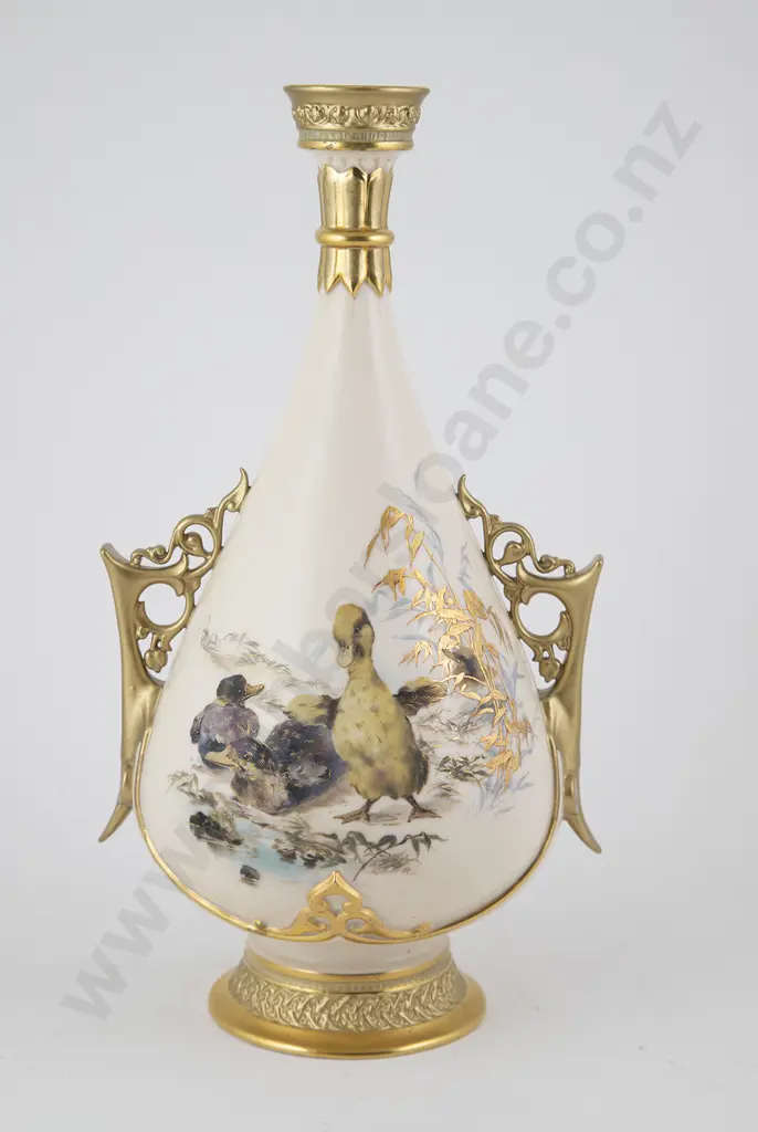 Royal Worcester Vase Image 1++