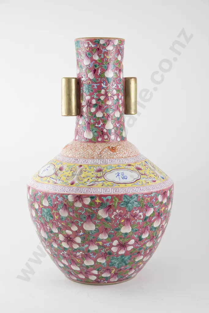 Large C20th Chinese Famille Rose Vase Image 1++