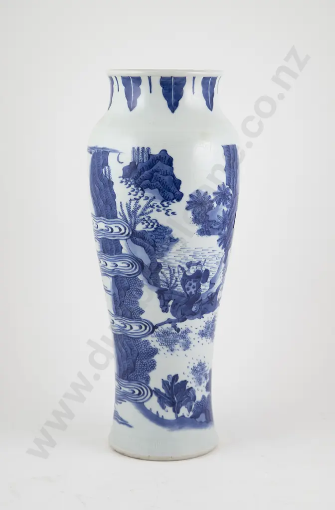 Large C20th Chinese Blue & White Vase Image 1++