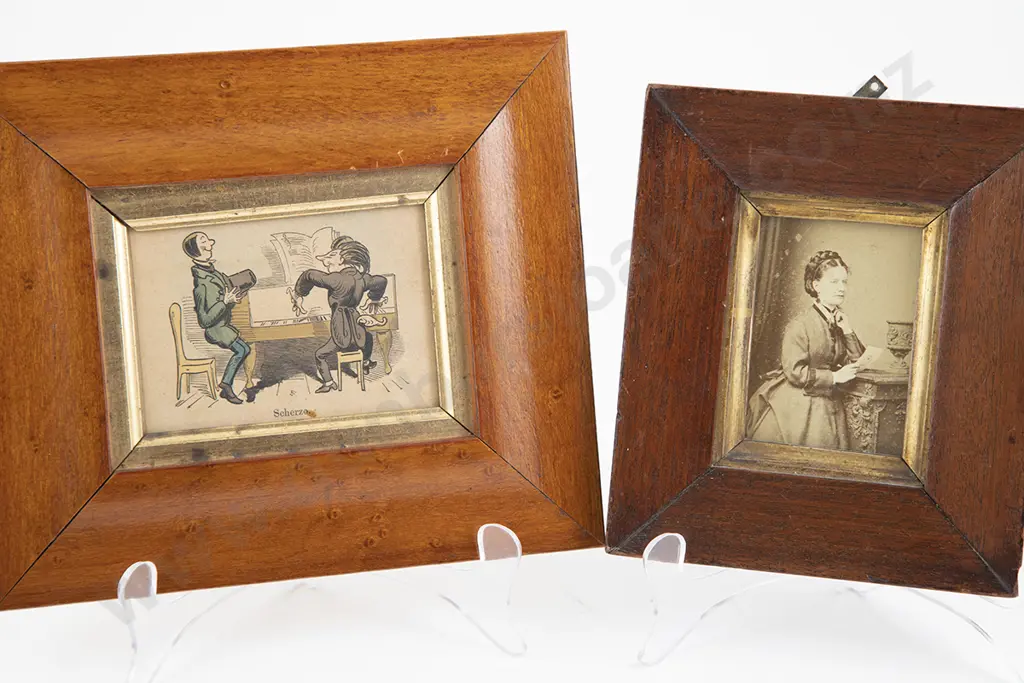 Victorian Mahogany Framed Sepia Photo Image 1++