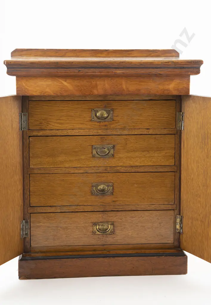 C19th Oak & Burr Totara Collectors Cabinet Image 1++