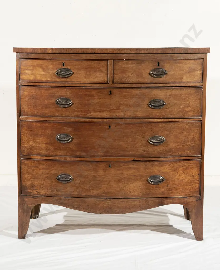 Regency Mahogany Bow Front Chest Image 1++