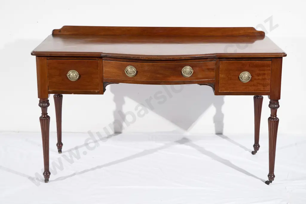Edwardian Mahogany Ladies Bow Front Writing Desk Image 1++