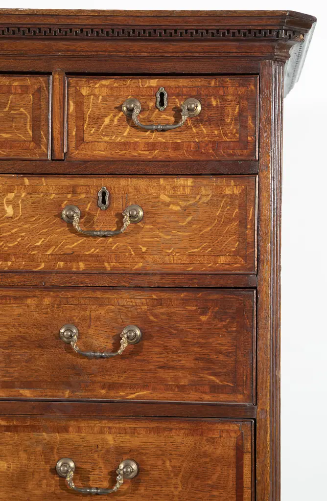 Geo III Oak and Rosewood Crossbanded Chest on Chest Image 1++