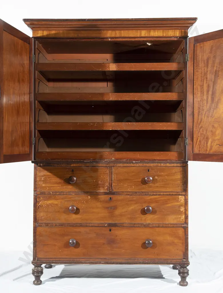 WmIV Mahogany Linen Press Image 1++