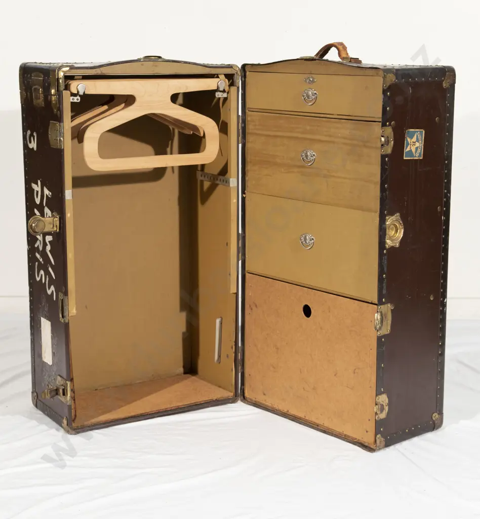 Vintage Fitted Cabin Trunk by R. H Macy & Co. New York Image 1++
