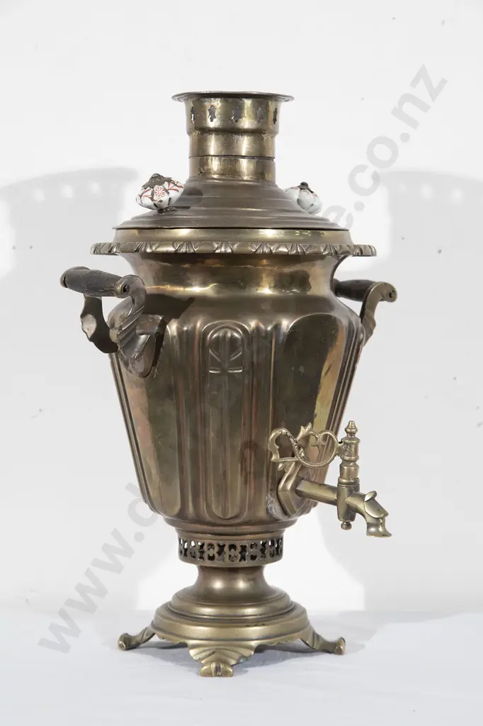 Brass Russian Samovar Image 1++