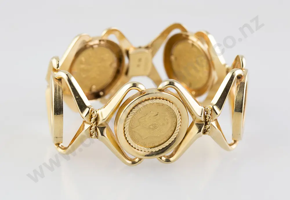 18ct Mounted Five Sovereign Bracelet Image 1++