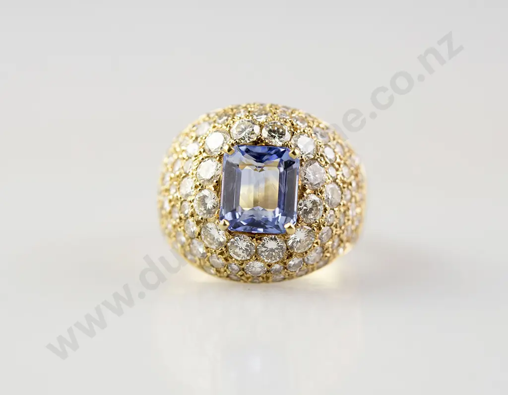 18ct Sapphire and Diamond Cluster Ring Image 1++