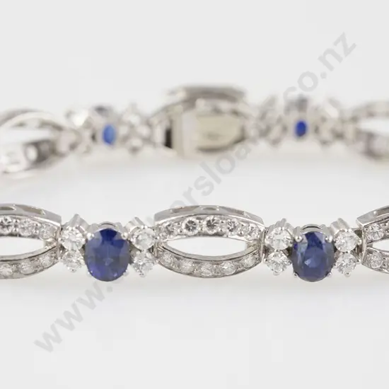 18ct White Gold 40stone Sapphire & Diamond Fancy Bracelet