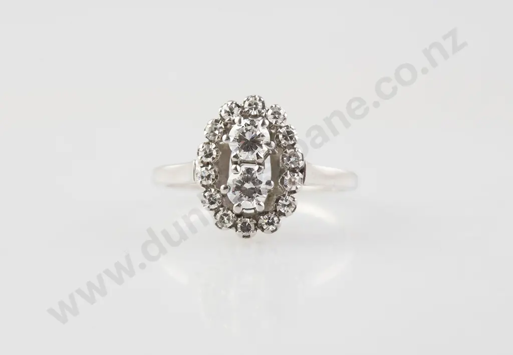 14ct White Gold 16stone DIamond Cluster Ring Image 1++
