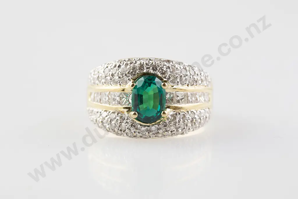 18ct 113stone Synthetic Emerald & Diamond Cluster Band Image 1++