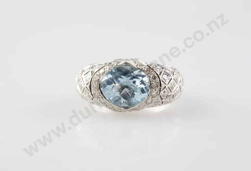 18ct White Gold 65stone Aquamarine & Diamond Fancy Ring Image 1++