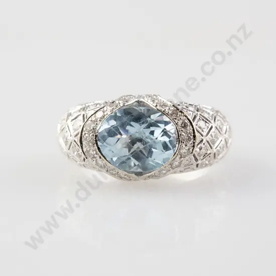 18ct White Gold 65stone Aquamarine & Diamond Fancy Ring