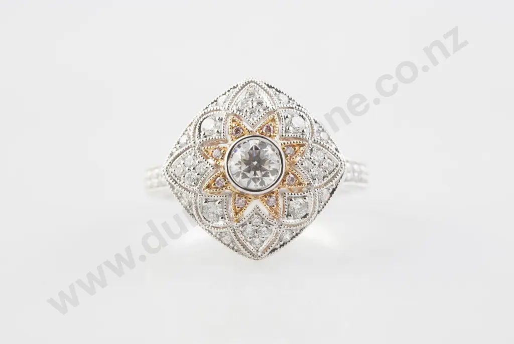 18ct White & Red Gold Art Deco Design Cluster Ring Image 1++