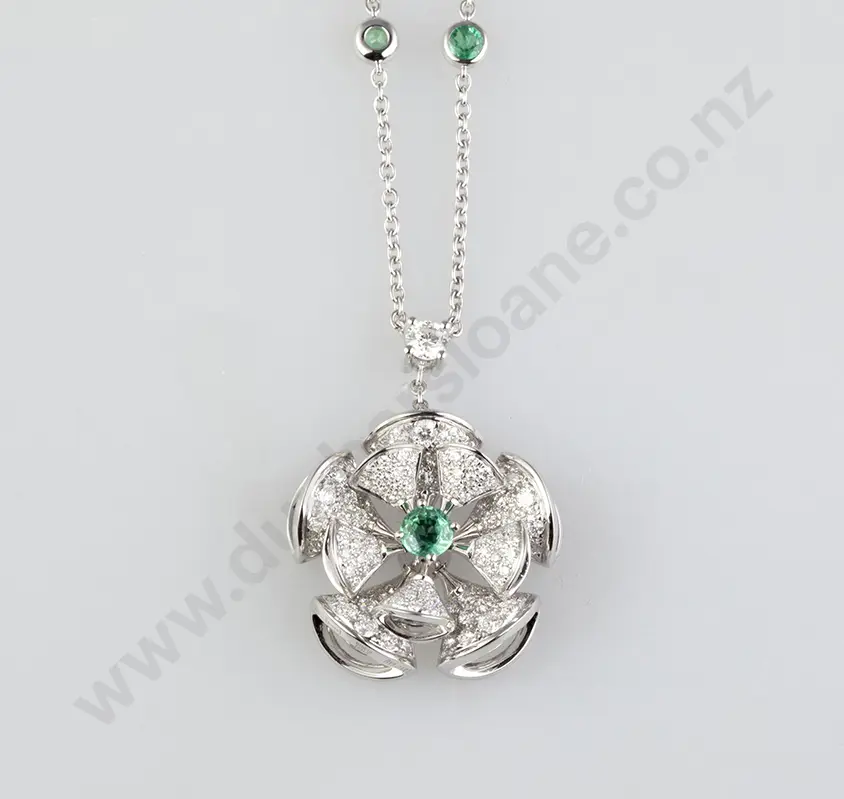 Bvlgari Bulgari Divas Dream Style 18ct White Gold Diamond Emerald Necklace Image 1++