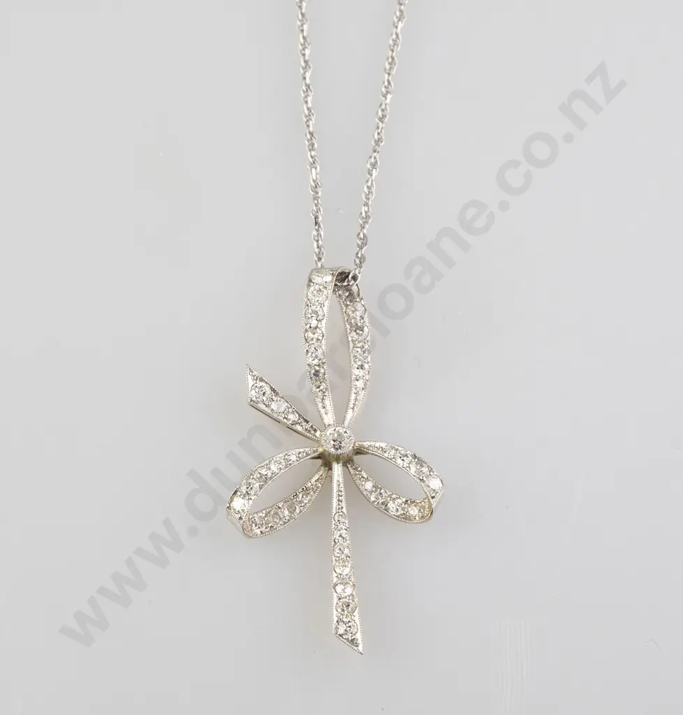 18ct & Platinum 41stone Diamond Ribbon Bow Pendant Image 1++