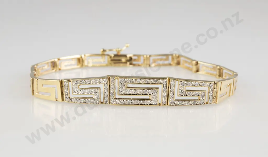 18ct 66stone Diamond Fancy Bracelet Image 1++