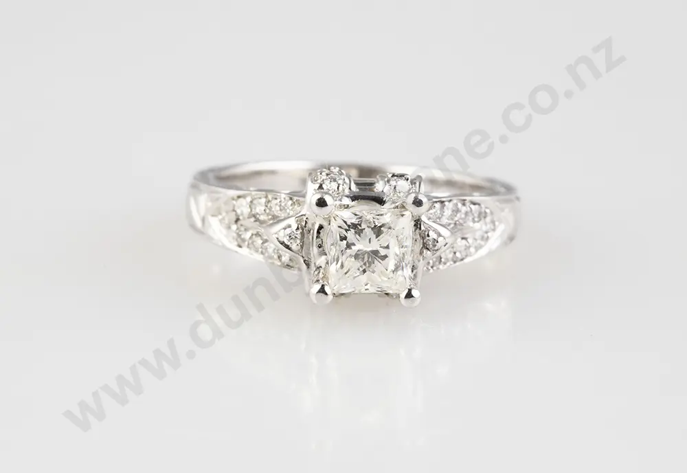 18ct White Gold Solitaire Diamond Ring Image 1++
