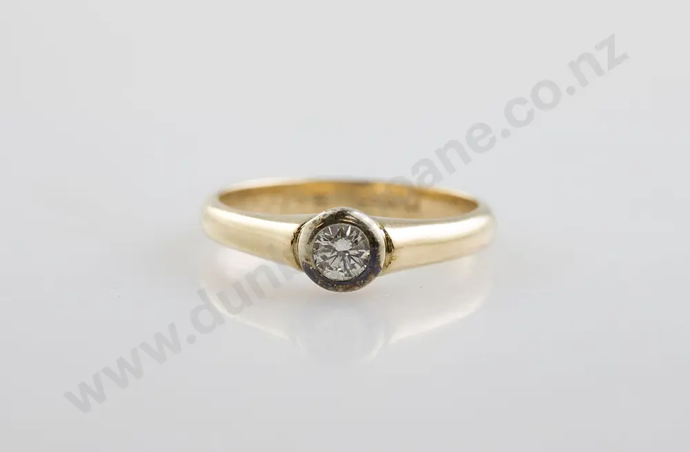 9ct Solitaire Diamond Ring Image 1++