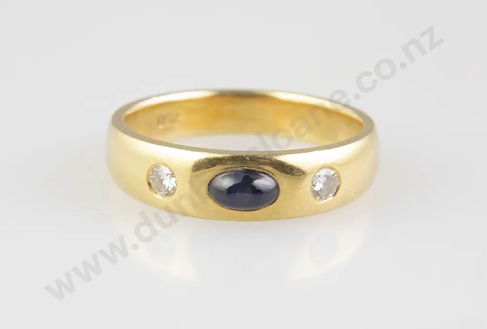 18ct Three Stone Cabochon Sapphire & Diamond Band Ring Image 1++
