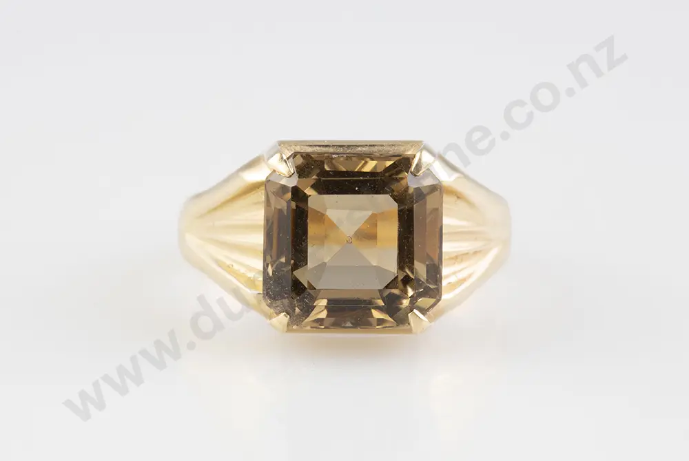 14ct Gents SIngle Smokey Quartz Dress Ring Image 1++