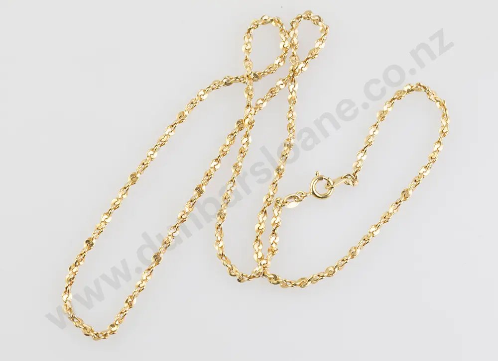18ct Scroll Twist Link Neck Chain Image 1++