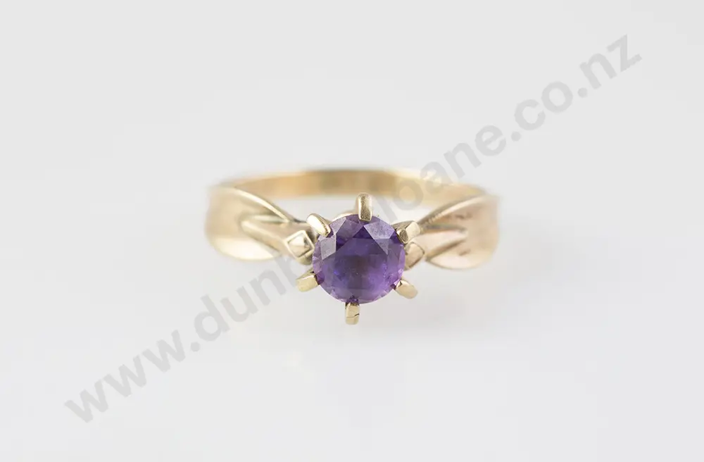 9ct Single Amethyst Ring Image 1++