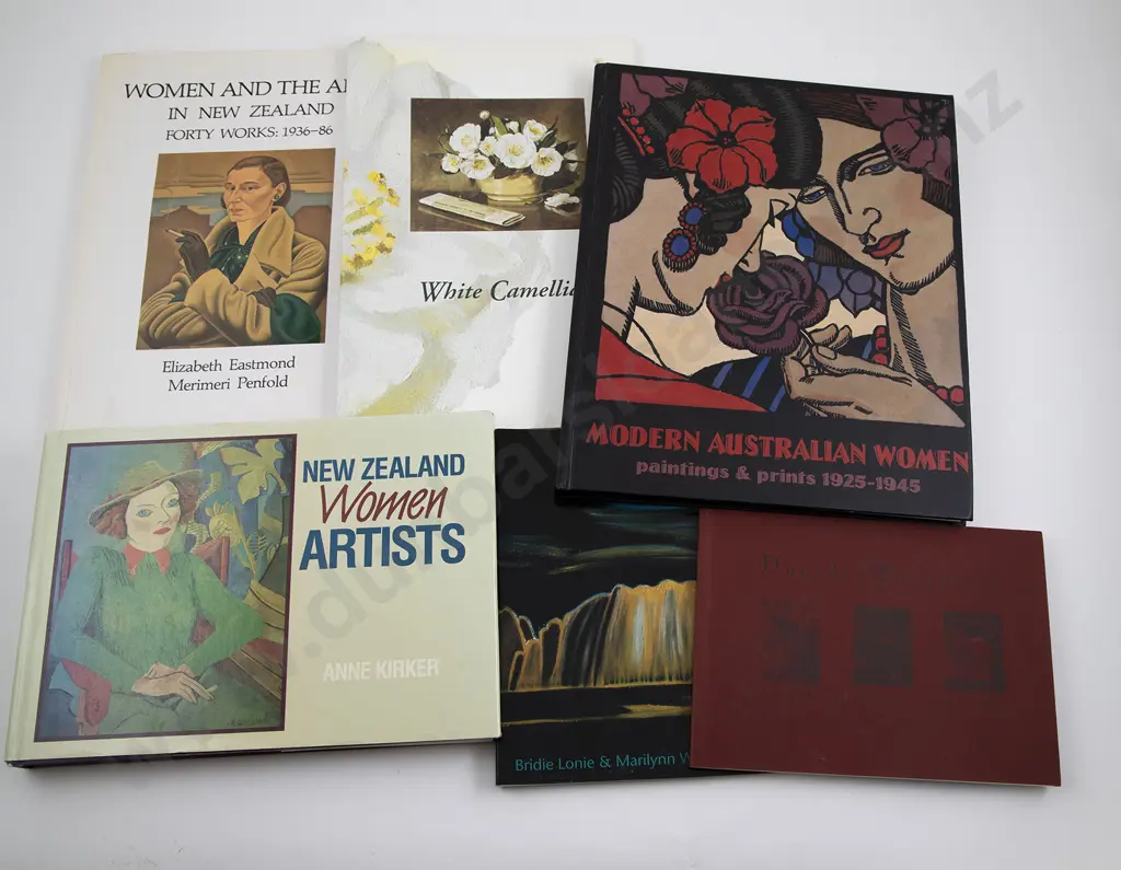 Six Australasian Female Artists Volumes Image 1++