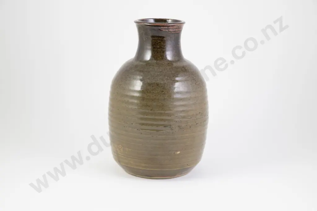 Jack Laird Vase Image 1++