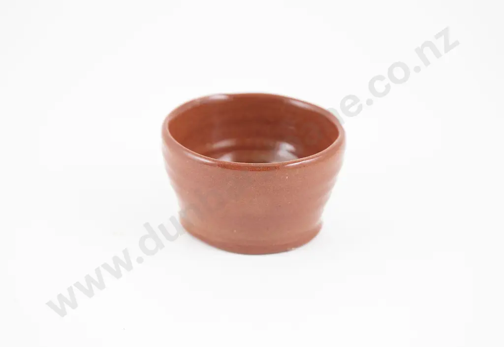 Unknown Lidded Crock and Handled Vase Image 1++