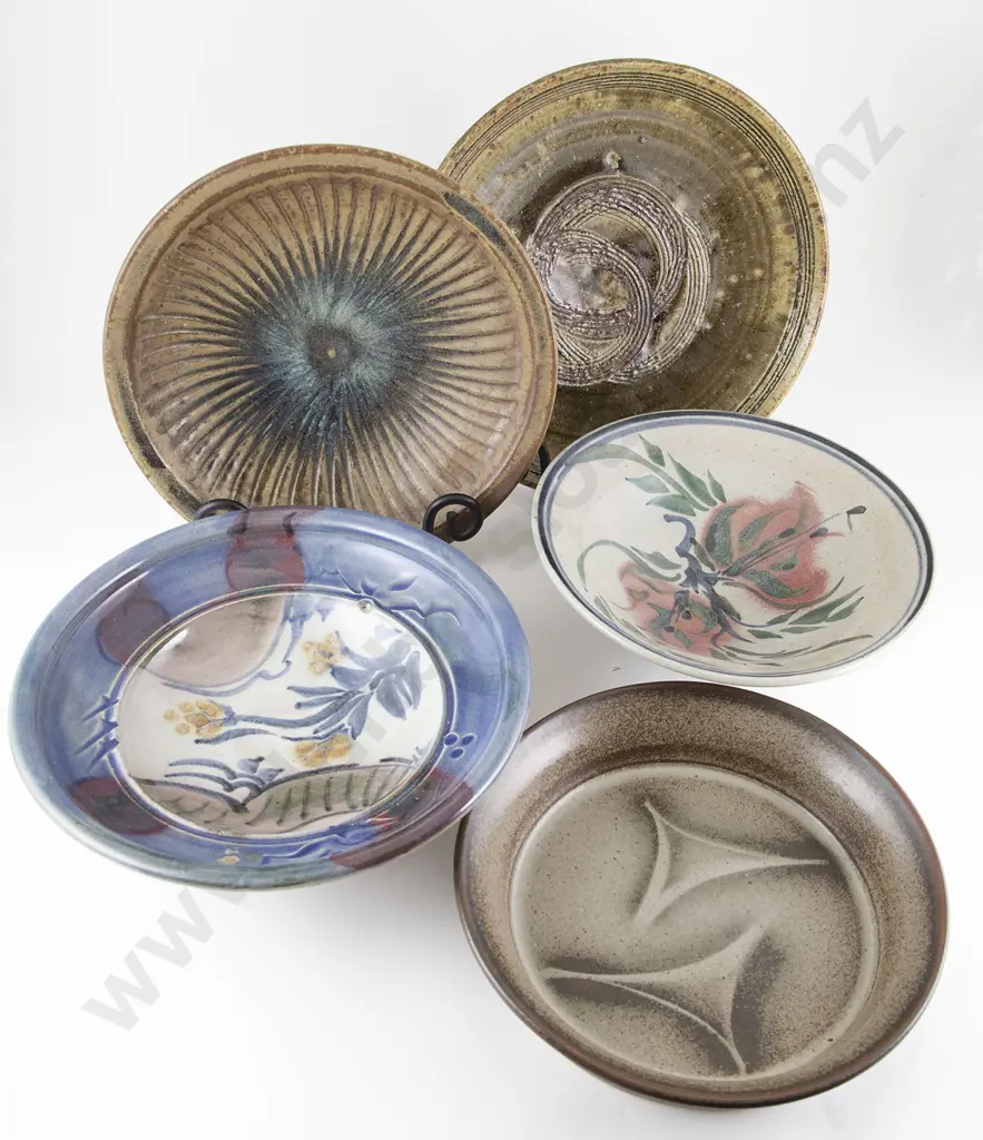 Two John Anderson Bowls with Three Others (5) Image 1++