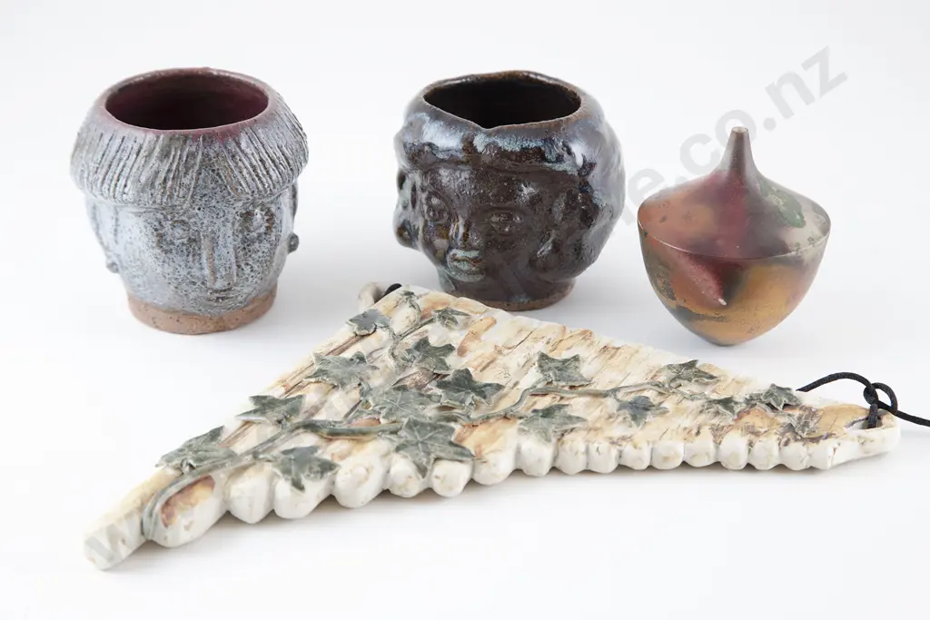 Two Dave Marshall Face Vases & Two Others (4) Image 1++