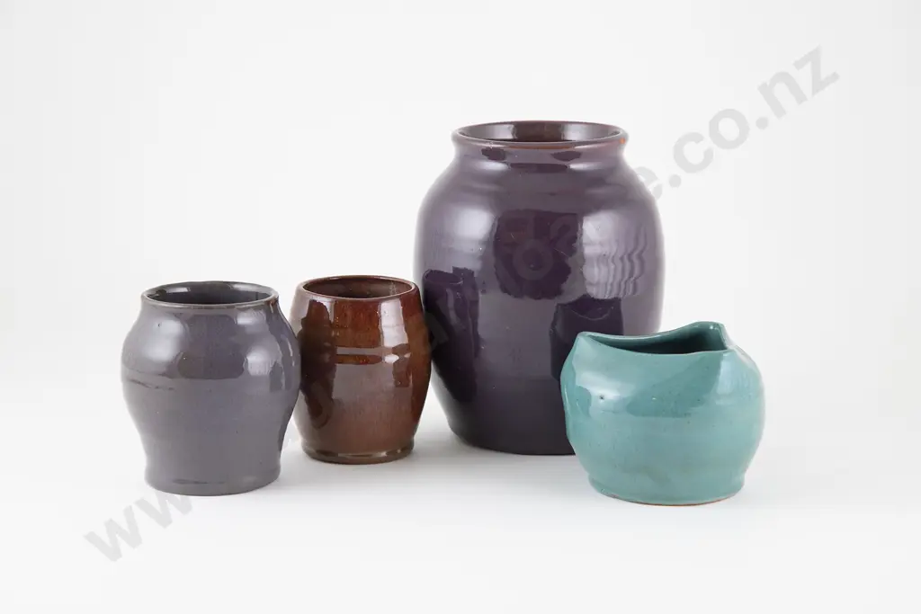 Four Elizabeth Matheson Vases Image 1++