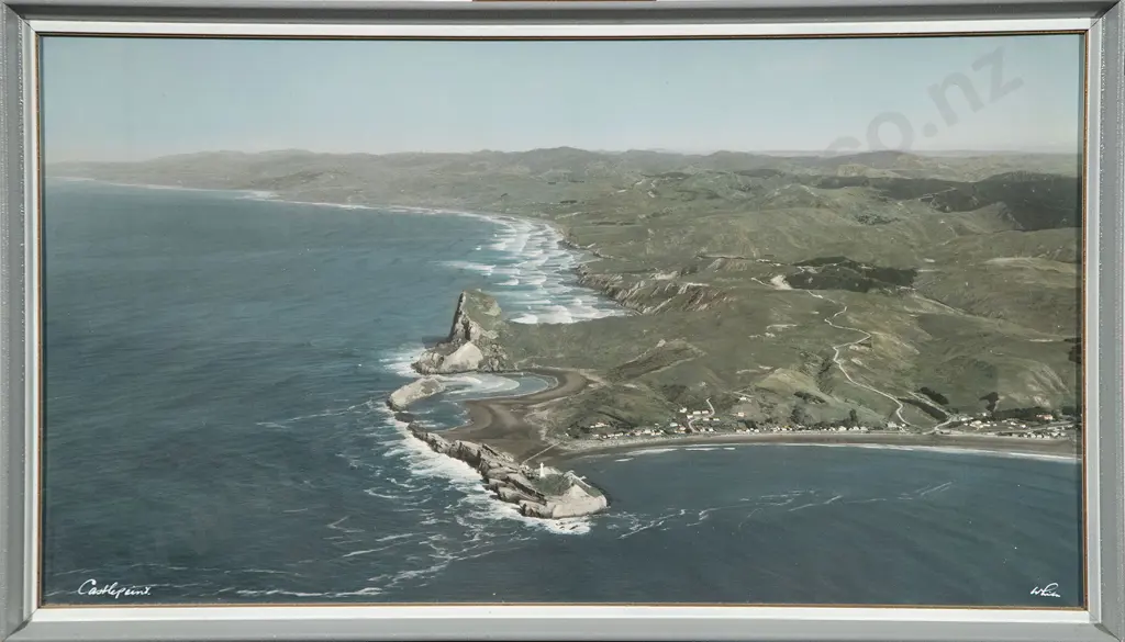 Whites Aviation - Castlepoint (2) Image 1++