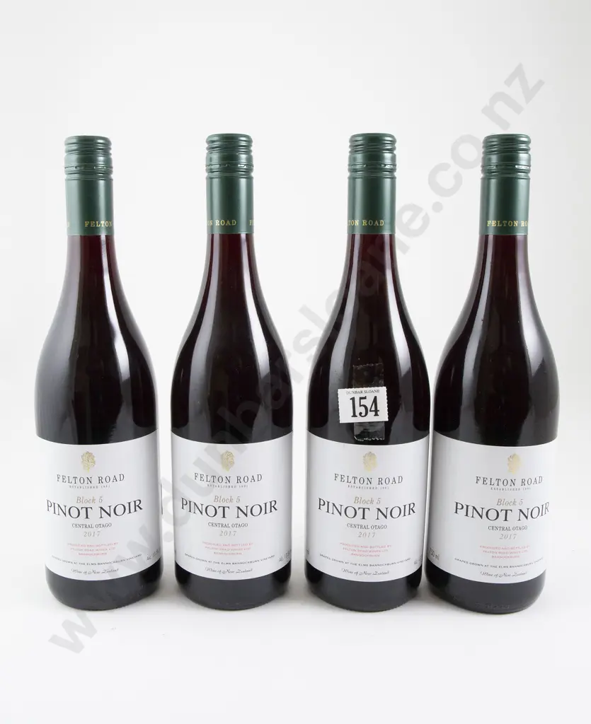 4 bottles Felton Road Block 5 Central Otago Pinot Noir 2017 Image 1++