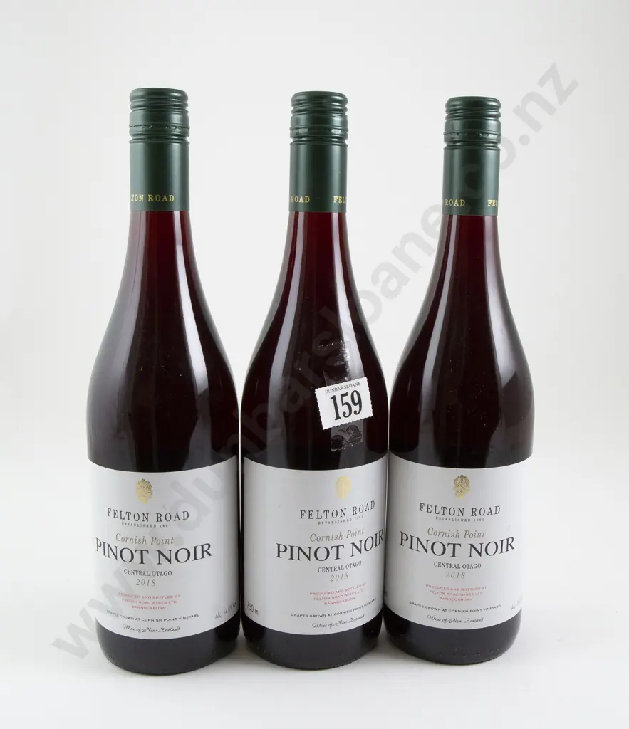 3 bottles Felton Road Cornish Point Central Otago Pinot Noir 2018 Image 1++