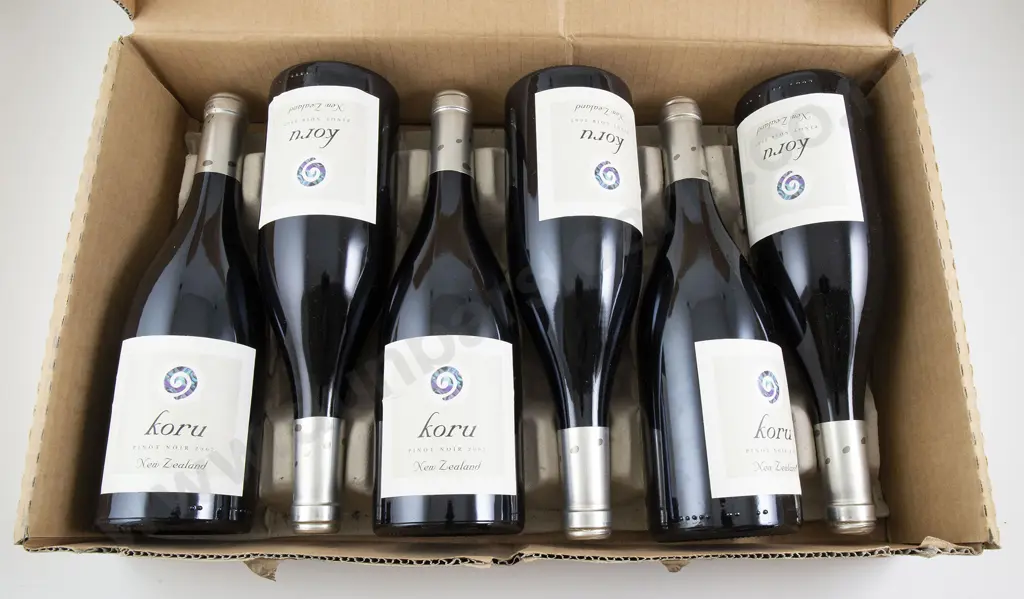 6 bottles Koru Pinot Noir 2007 Image 1++