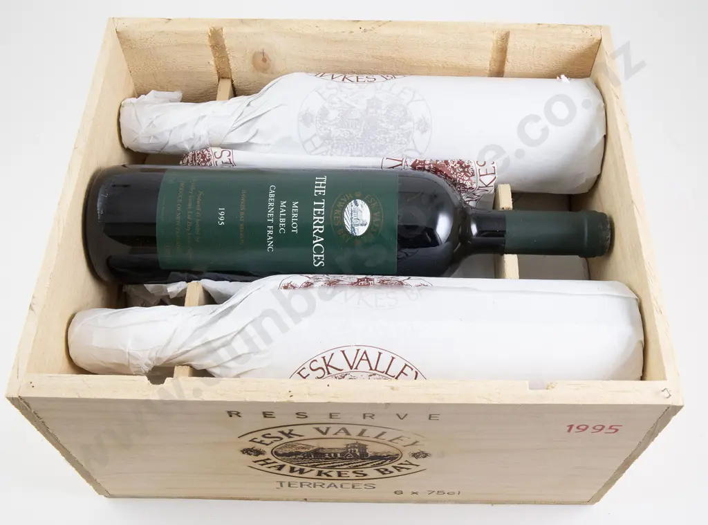 6 bottles Esk Valley "The Terraces" Merlot/Malbec/Cab Franc 1995 Image 1++