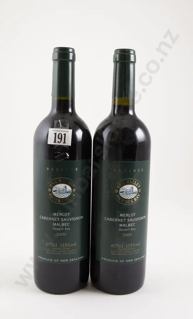 2 bottles Esk Valley Reserve Merlot/Cab Sav/Malbec 2000 Image 1++