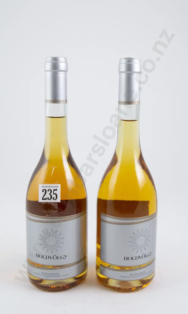 2 bottles Holdvolgy "Eloquence" Tokaji Szamorodni 5 put 2007 50cl Image 1++