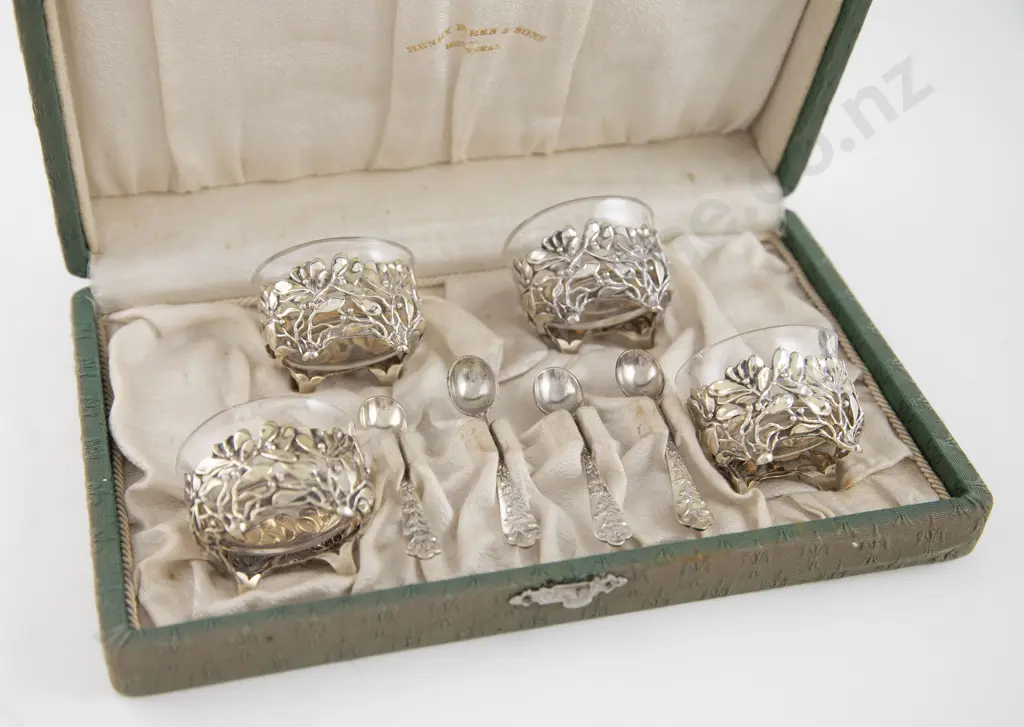 Ornate Cased Eight Piece Silver Gilt Cruet Set By Henry Birks & Sons Montreal Image 1++