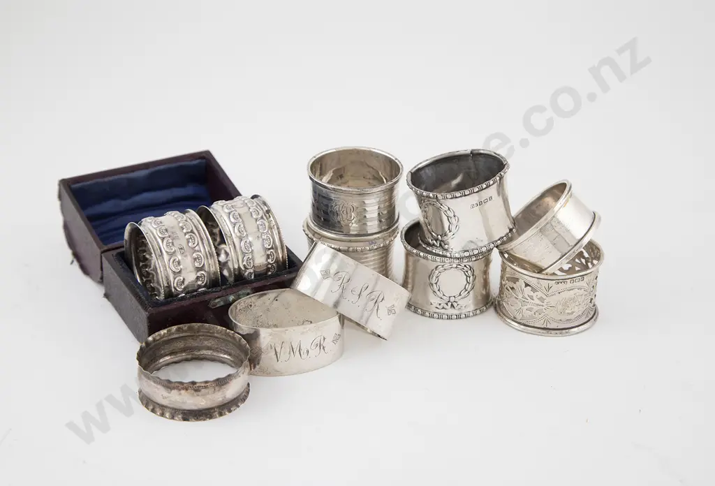 Cased Pair Edw VII S/S Napkin Rings Image 1++