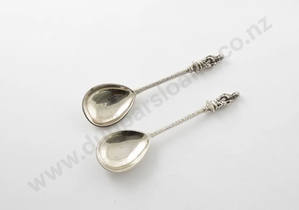 Pair Edw VII S/S Gilt Apostle Top Spoons Image 1++