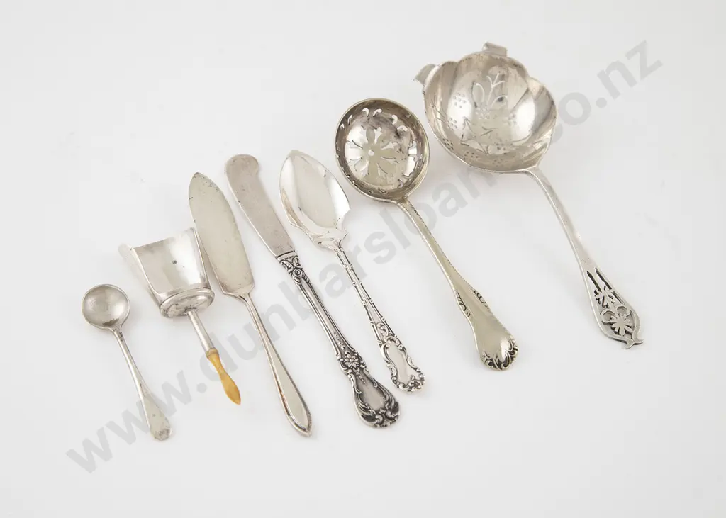Assorted S/S Cutlery Items (7) Image 1++