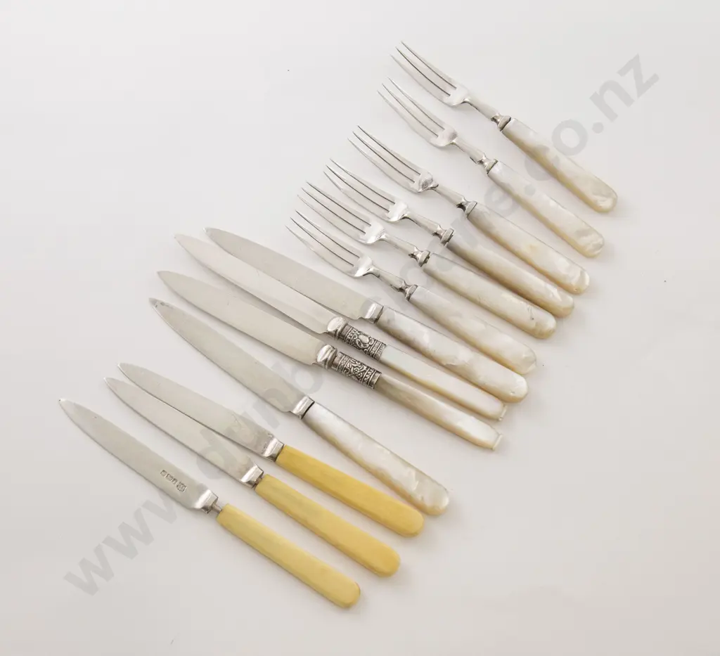 Part Set S/S & MOP Handled Dessert Knives & Forks Image 1++