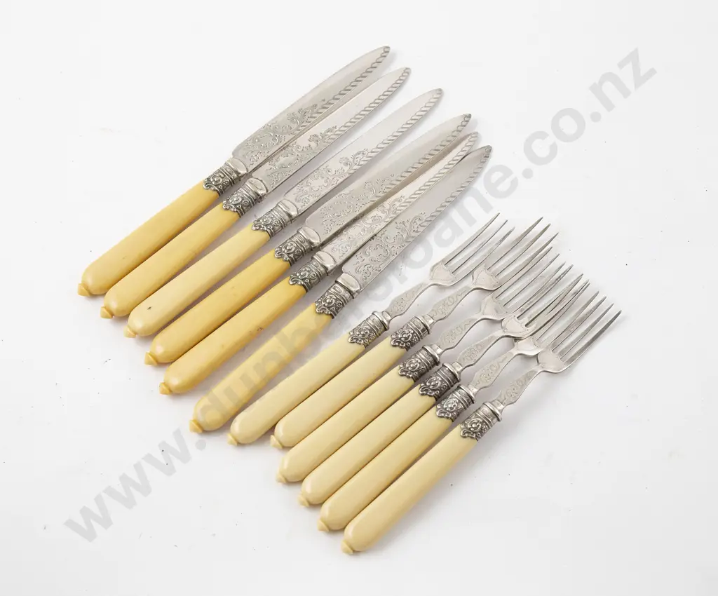 Cased Set Six Edw S/P Fish Knives & Forks Image 1++