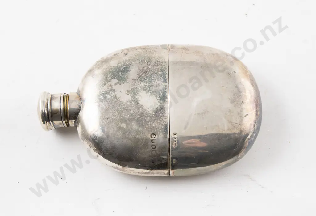 Vict S/S Hip Flask Image 1++