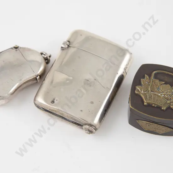 Two S/S Vesta Cases